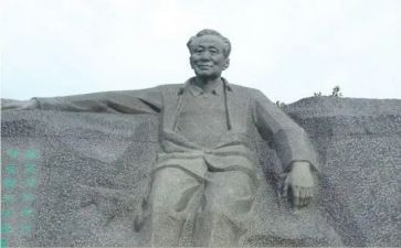 艾青诗选《街》读后感参考8篇