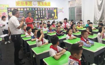 班务月工作总结推荐8篇