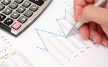 财务室述职报告模板5篇