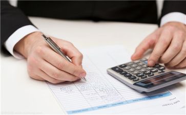 财务室的述职报告精选5篇