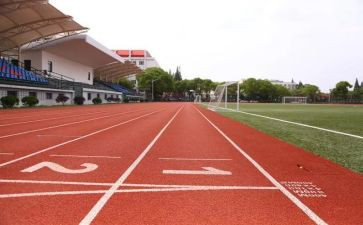 学校操场作文5篇