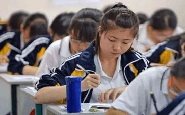 班主任初二工作总结通用8篇