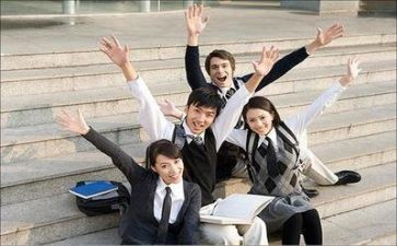 大学团的工作计划6篇