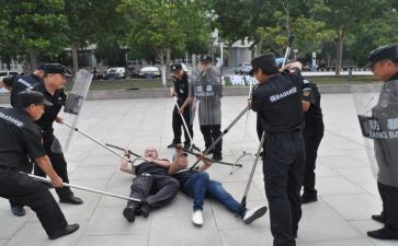 防暴安全教案6篇