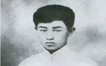 关向应英雄故事读后感8篇