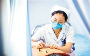 护理生毕业自我鉴定800字8篇