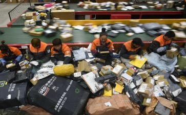 快递员述职报告7篇