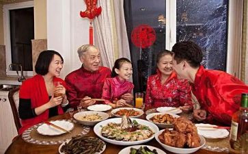做年夜饭的作文800字7篇
