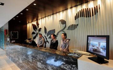 年终总结前台工作总结5篇