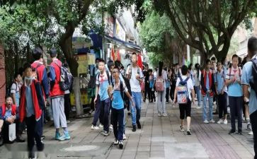 在校护士自我鉴定模板8篇