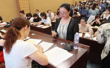 抓政教副校长述职报告8篇